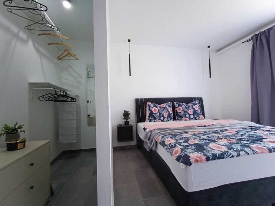 Meraki - Hot Tub Apartment *